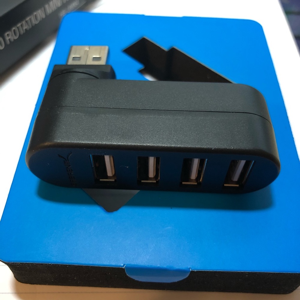 Sabrent 4-Port USB 2.0 Rotatable Hub - Picture 5 of 12